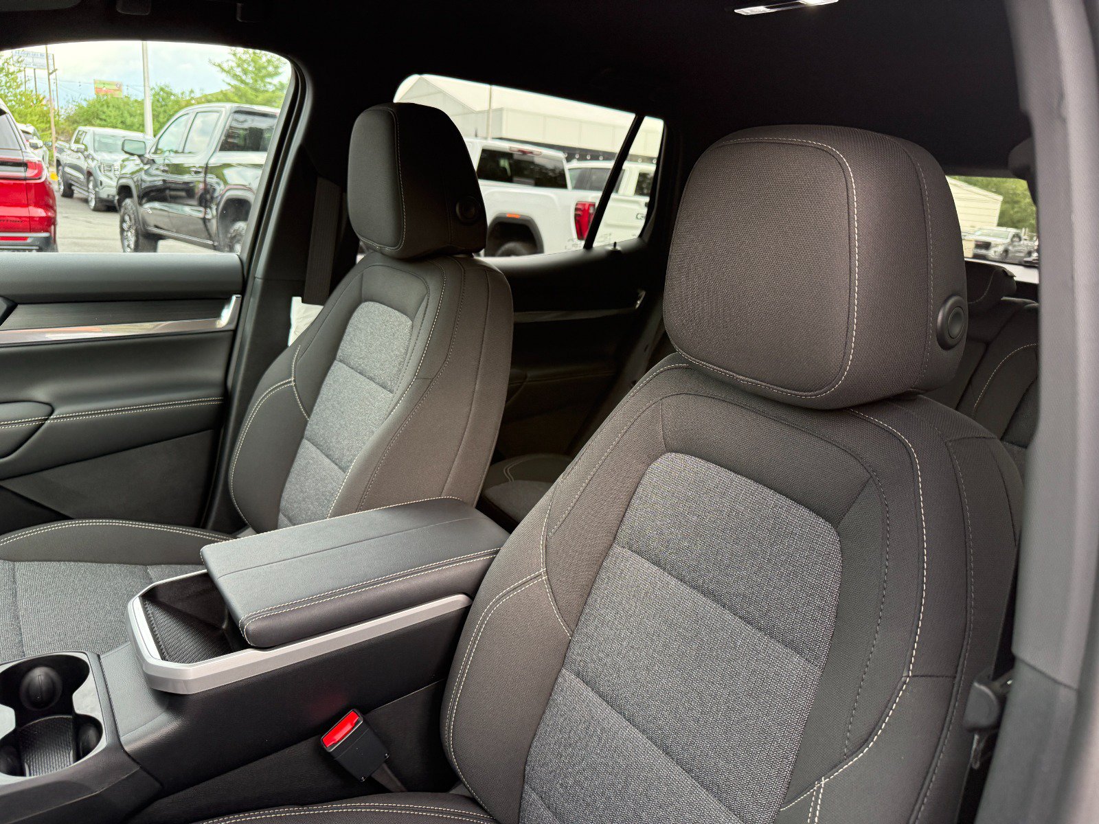 2027 GMC Terrain Elevation - Photo 14
