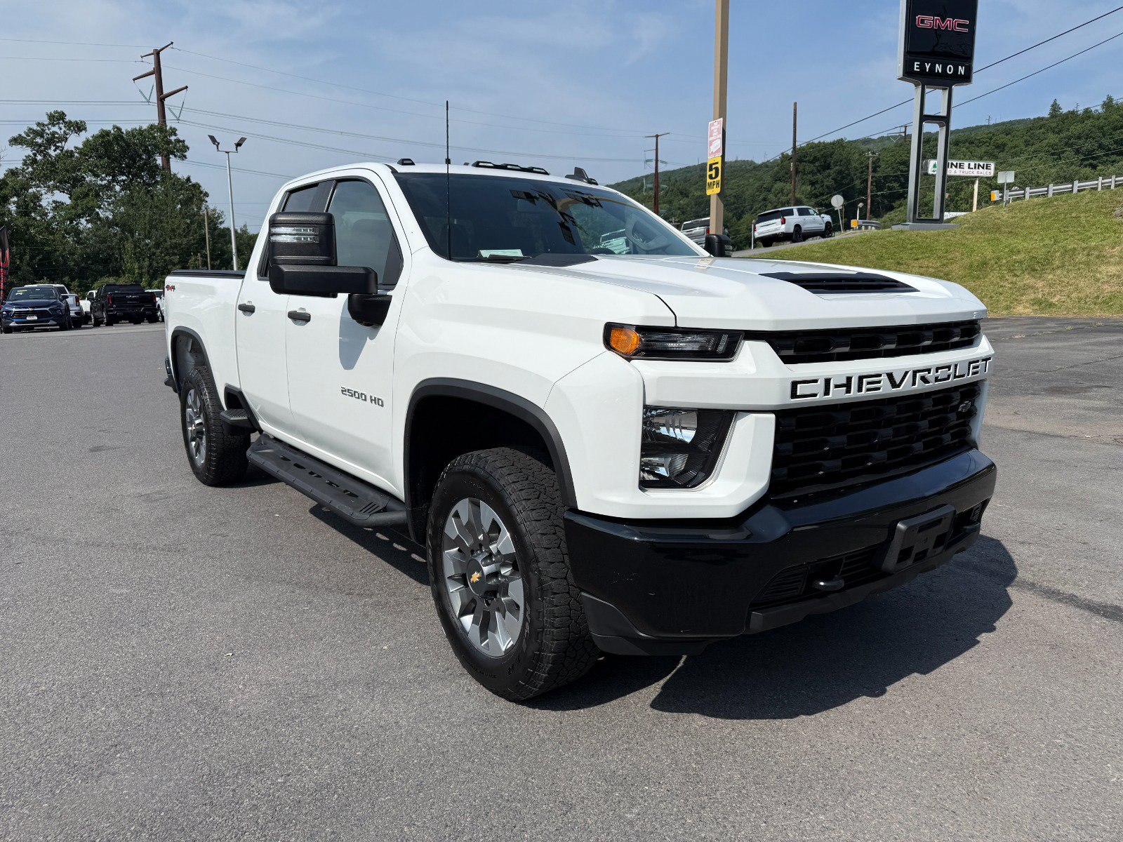 2023 Chevrolet Silverado 2500HD Custom - Photo 7