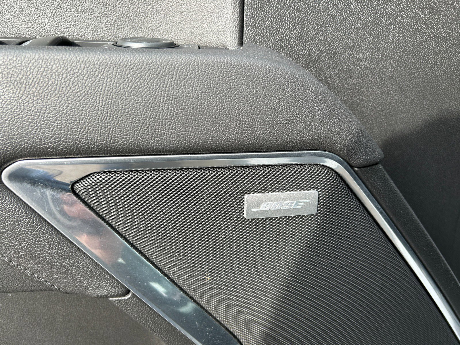 2023 Chevrolet Silverado 1500 LTZ - Photo 24
