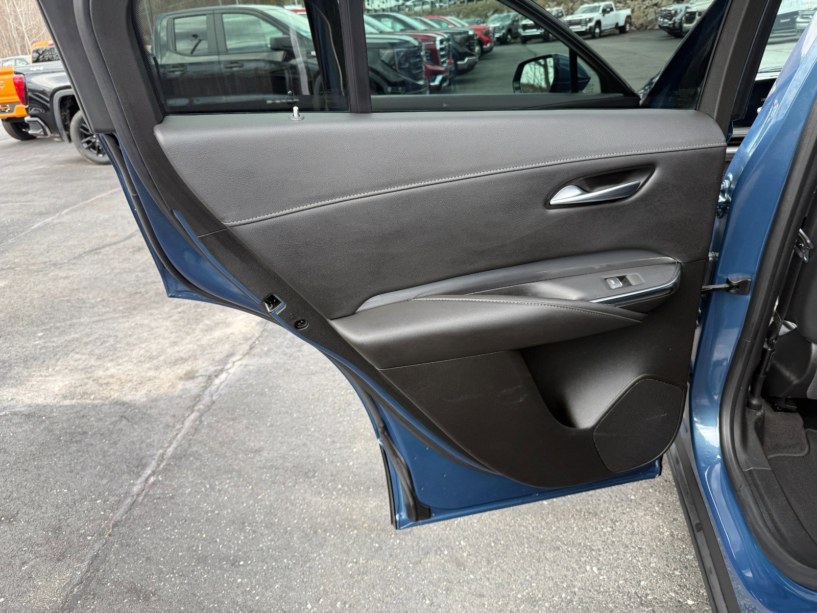 2024 Cadillac XT4 Premium Luxury - Photo 17