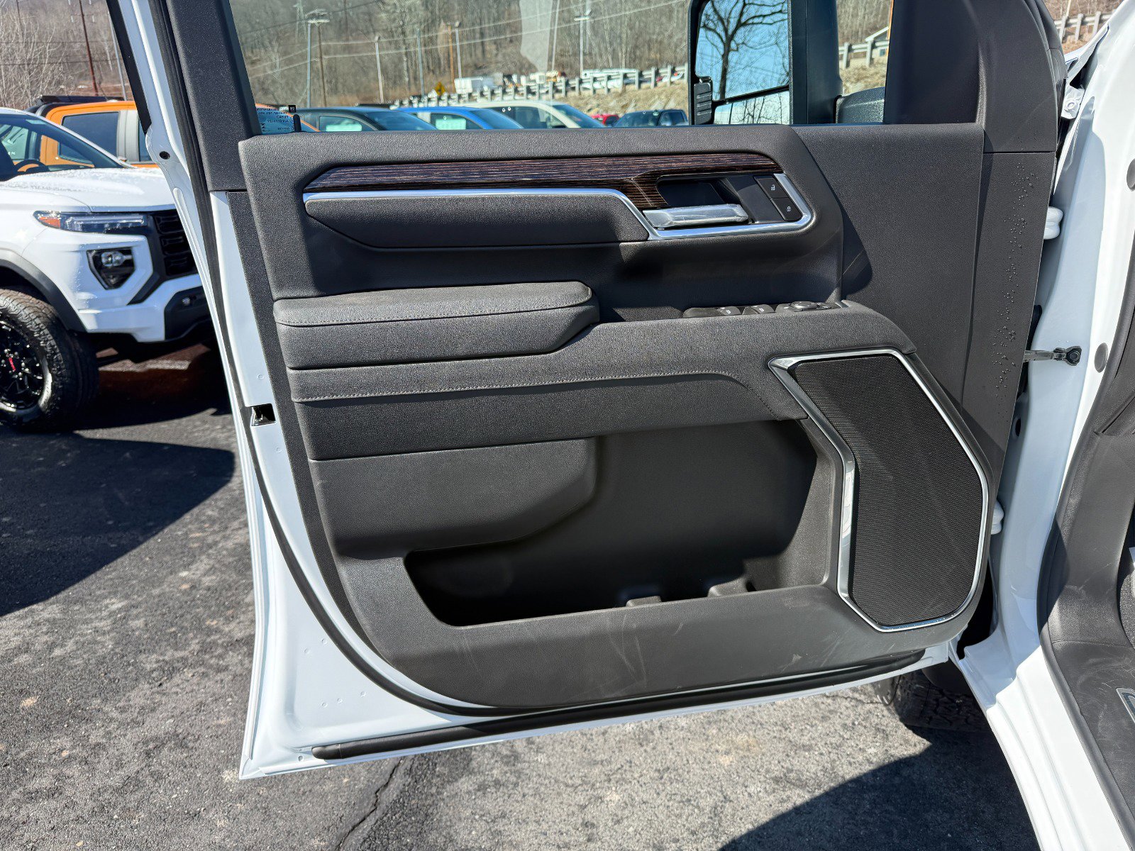 2026 GMC Sierra 2500HD SLE - Photo 15