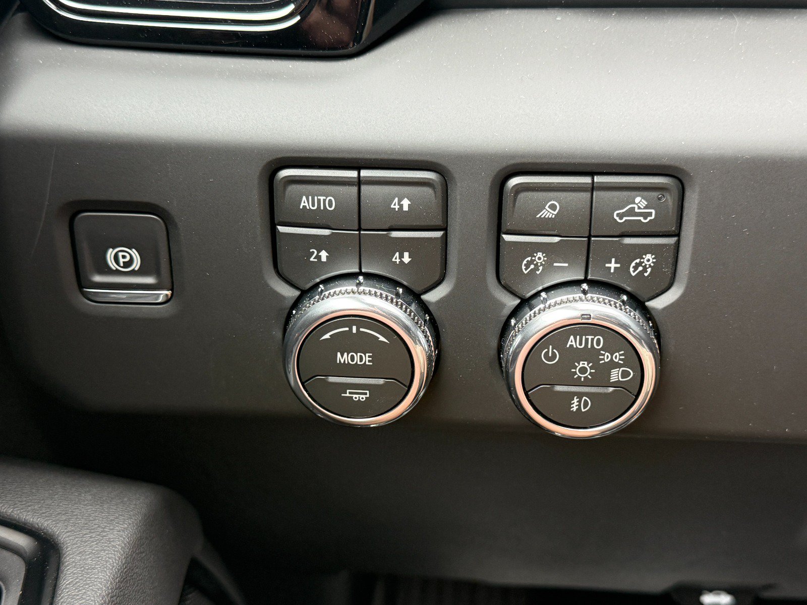 2026 GMC Sierra 1500 AT4 - Photo 32
