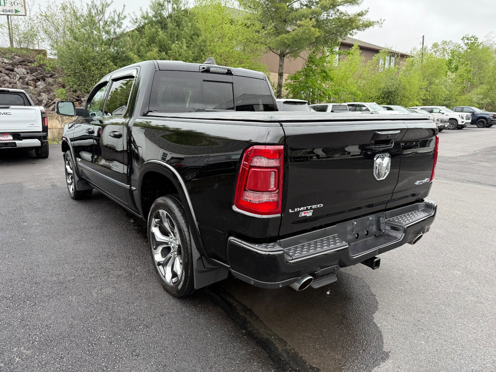 2023 Ram 1500 Limited photo 3
