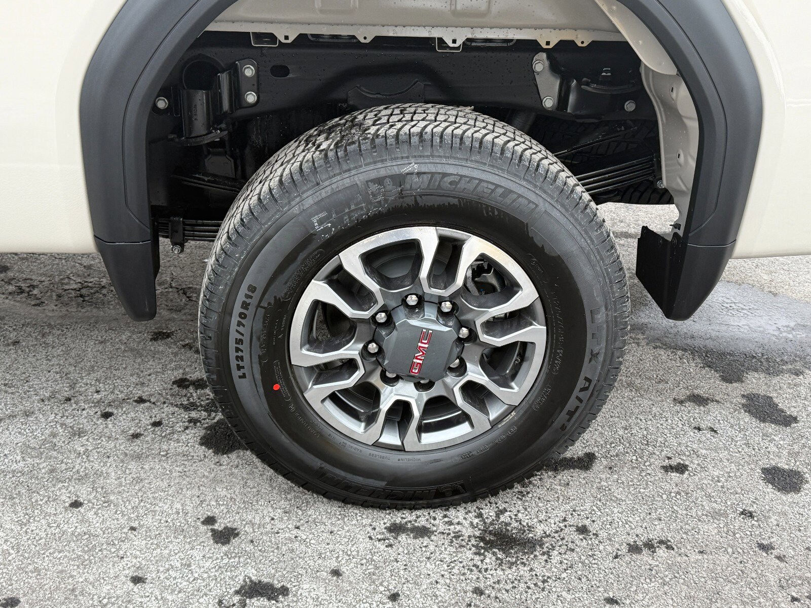 2026 GMC Sierra 3500HD SLE - Photo 10