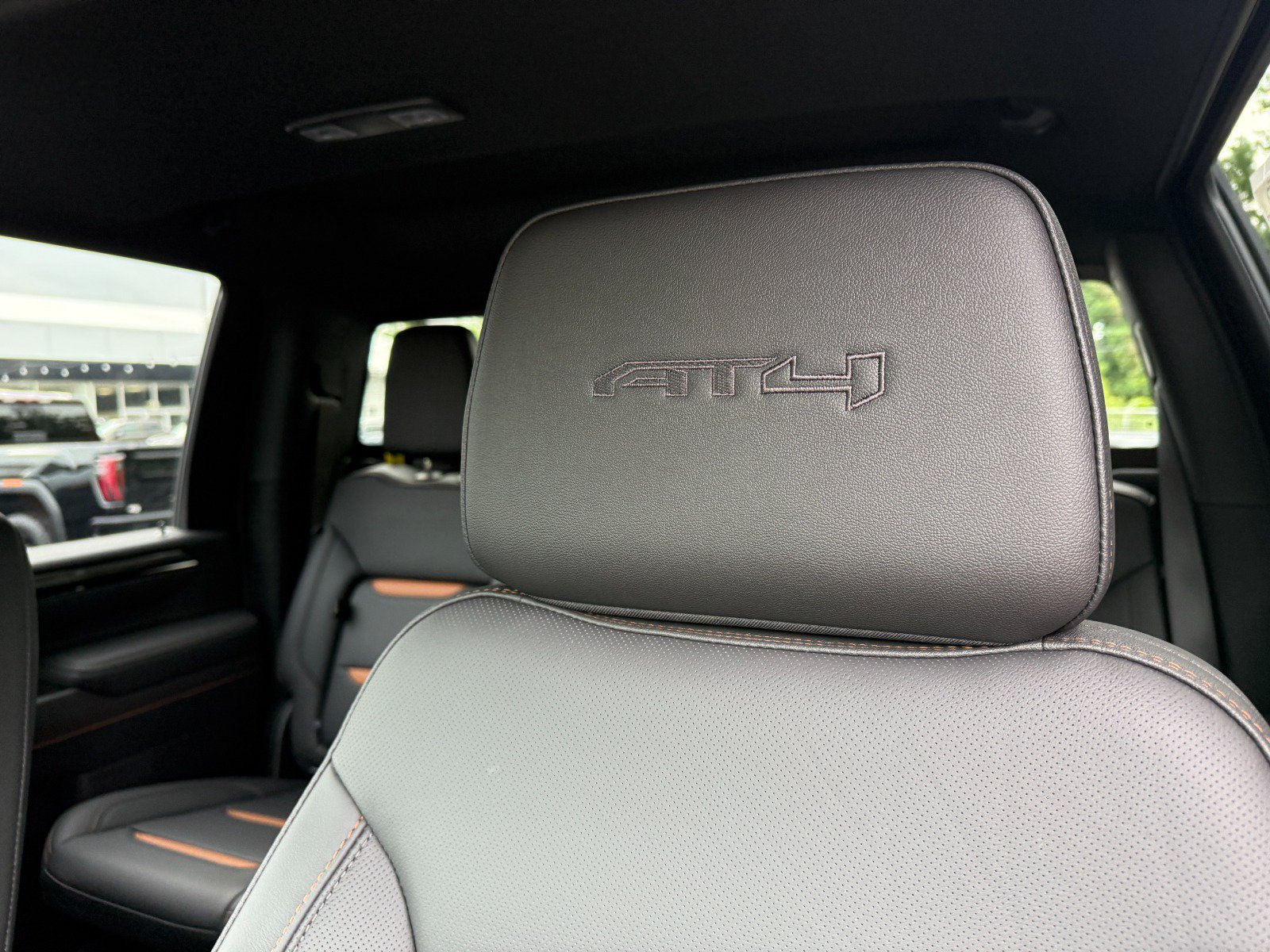 2026 GMC Sierra 2500HD AT4 - Photo 15