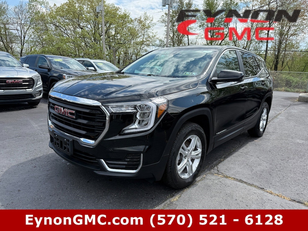 Used 2024 GMC Terrain SLE SUV
