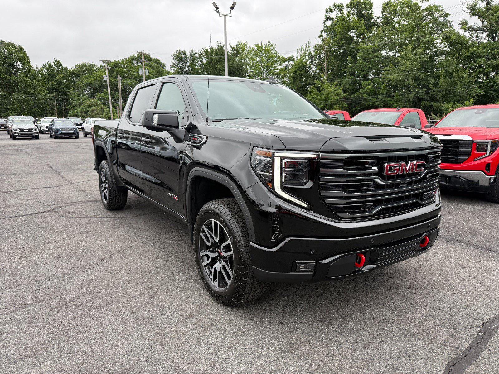 2026 GMC Sierra 1500 AT4 - Photo 7