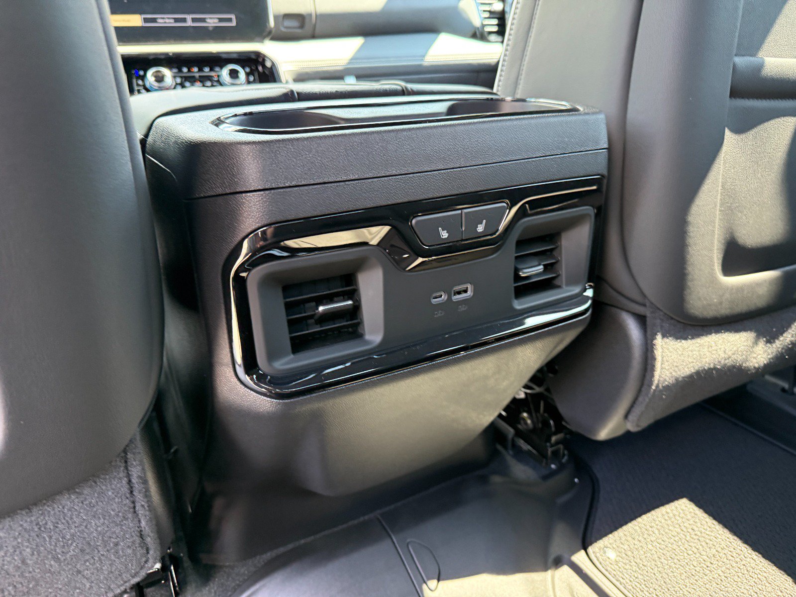2026 GMC Sierra 1500 AT4X - Photo 19