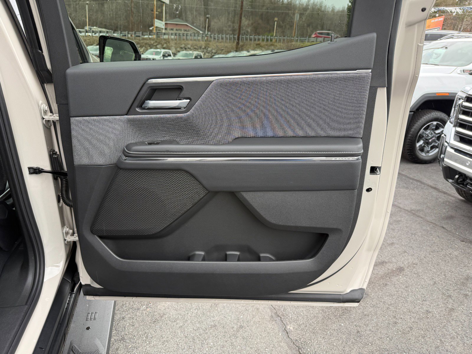 2026 GMC Sierra EV Elevation - Photo 19