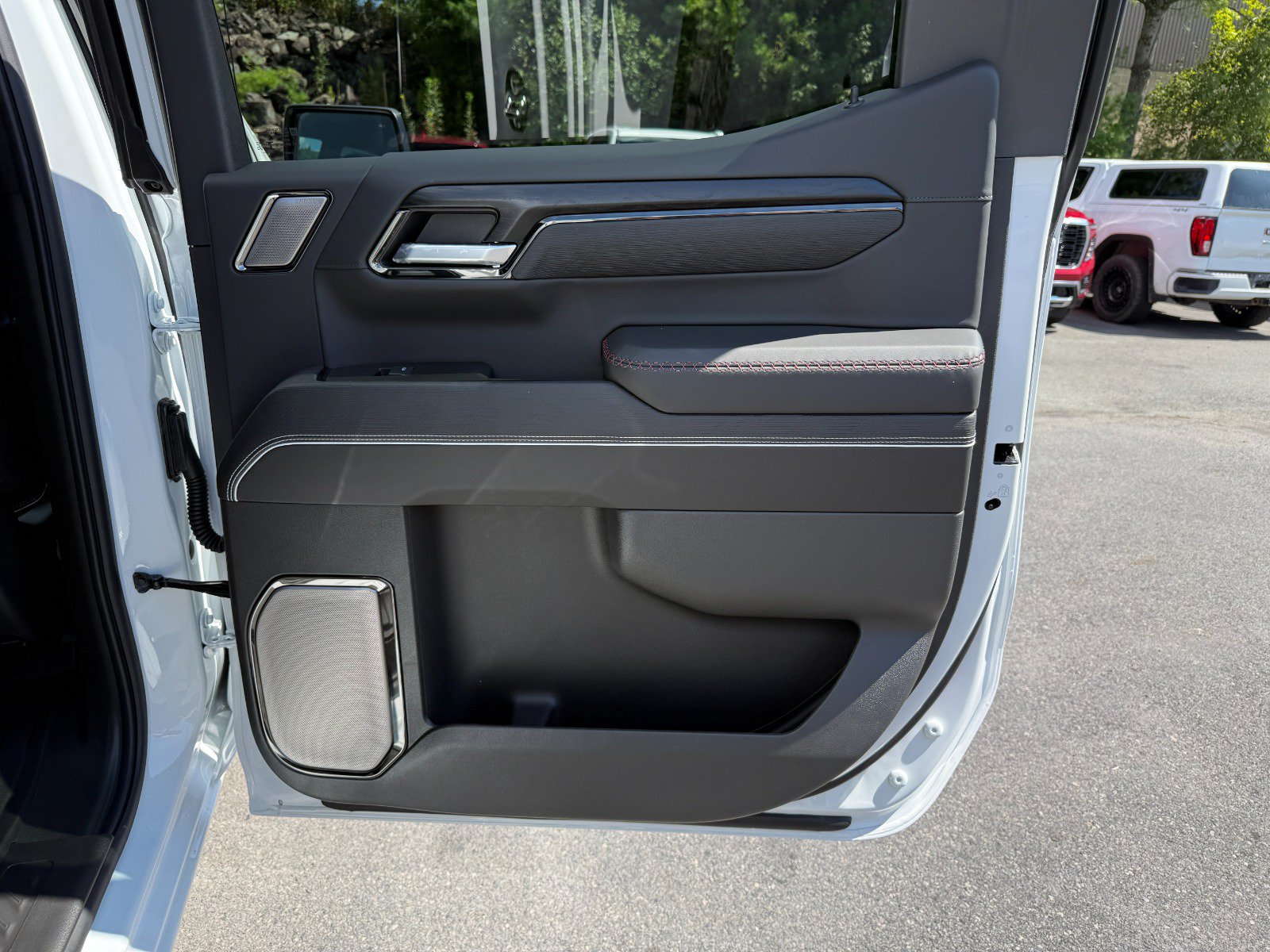 2026 GMC Sierra 1500 AT4X - Photo 22