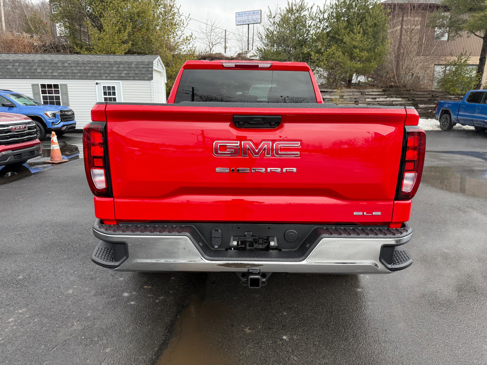 2026 GMC Sierra 1500 SLE - Photo 4