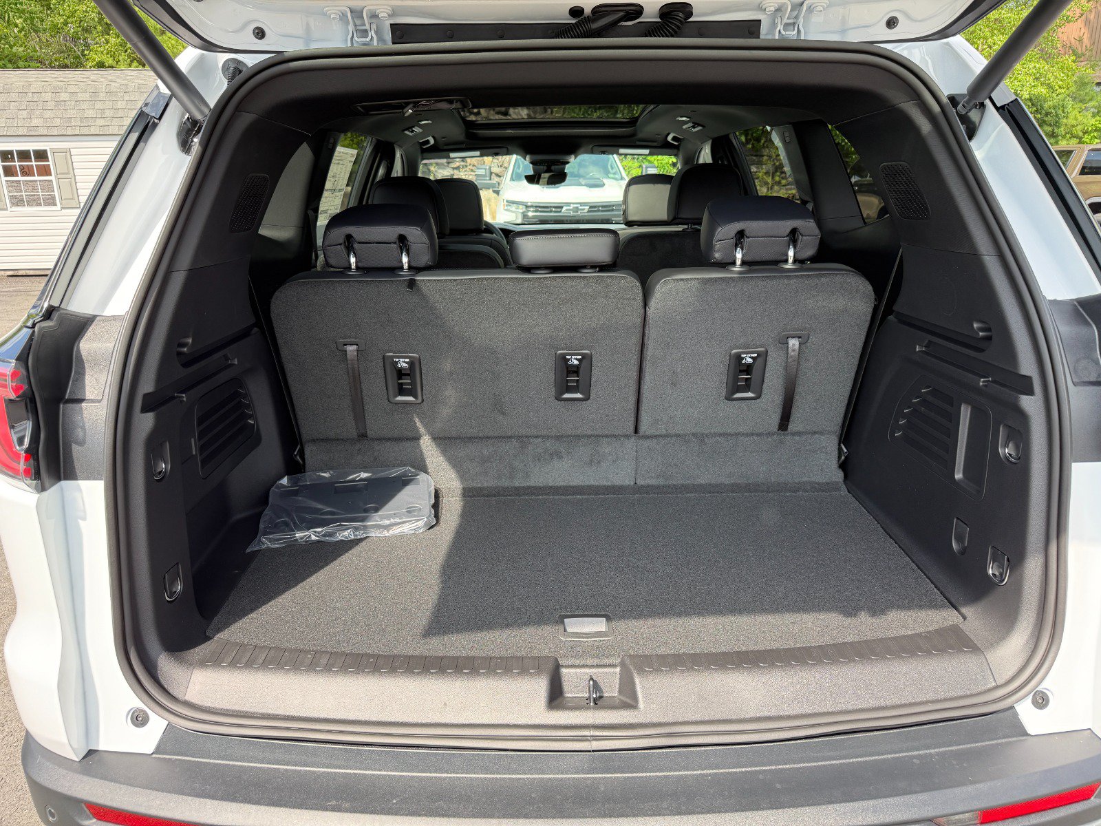 2026 GMC Acadia Elevation - Photo 20