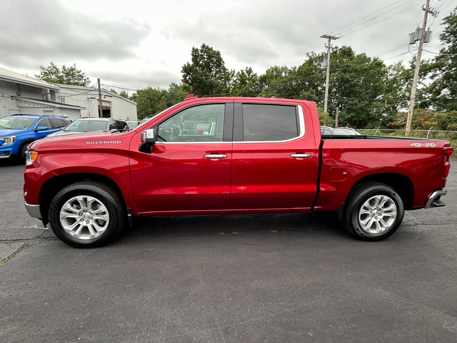 Used 2023 Chevrolet Silverado 1500 LTZ with VIN 1GCUDGED4PZ184312 for sale in Olyphant, PA