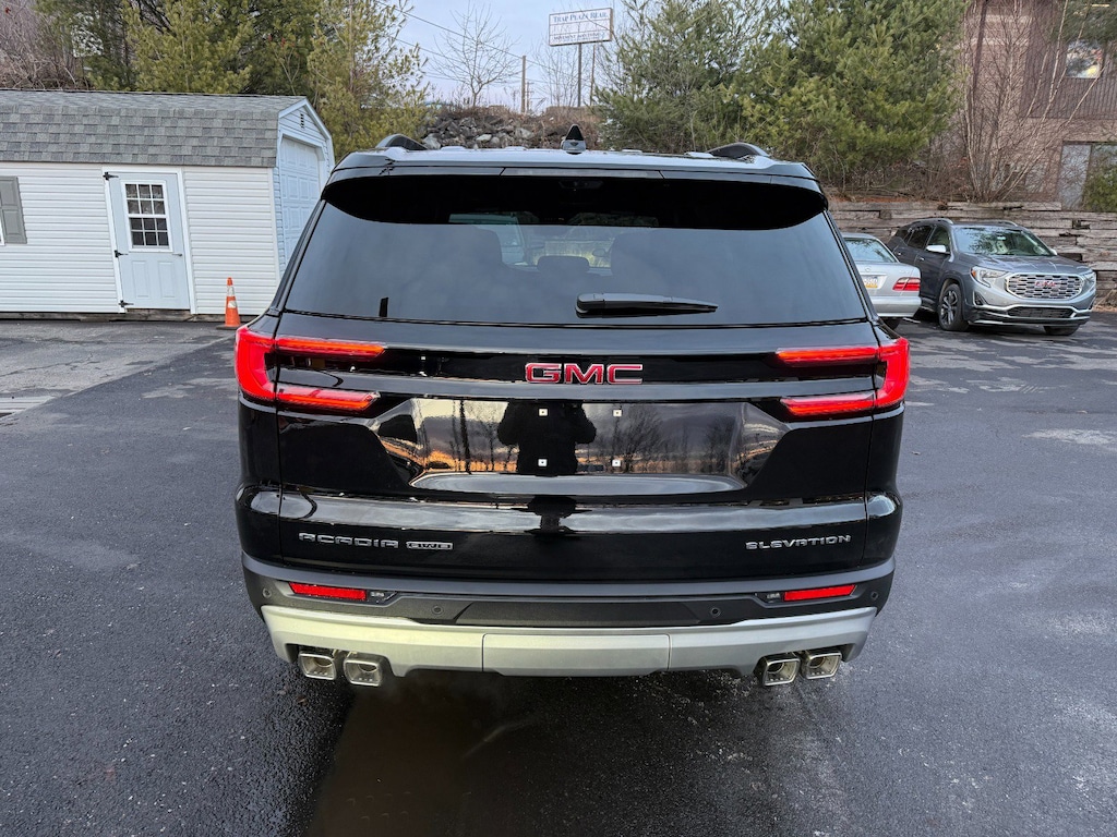 New 2026 GMC Acadia Elevation SUV