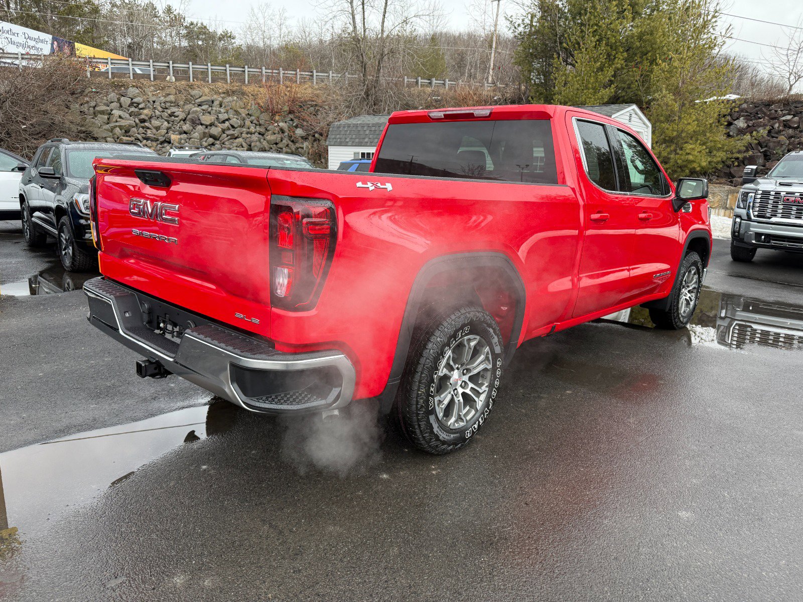 2026 GMC Sierra 1500 SLE - Photo 5