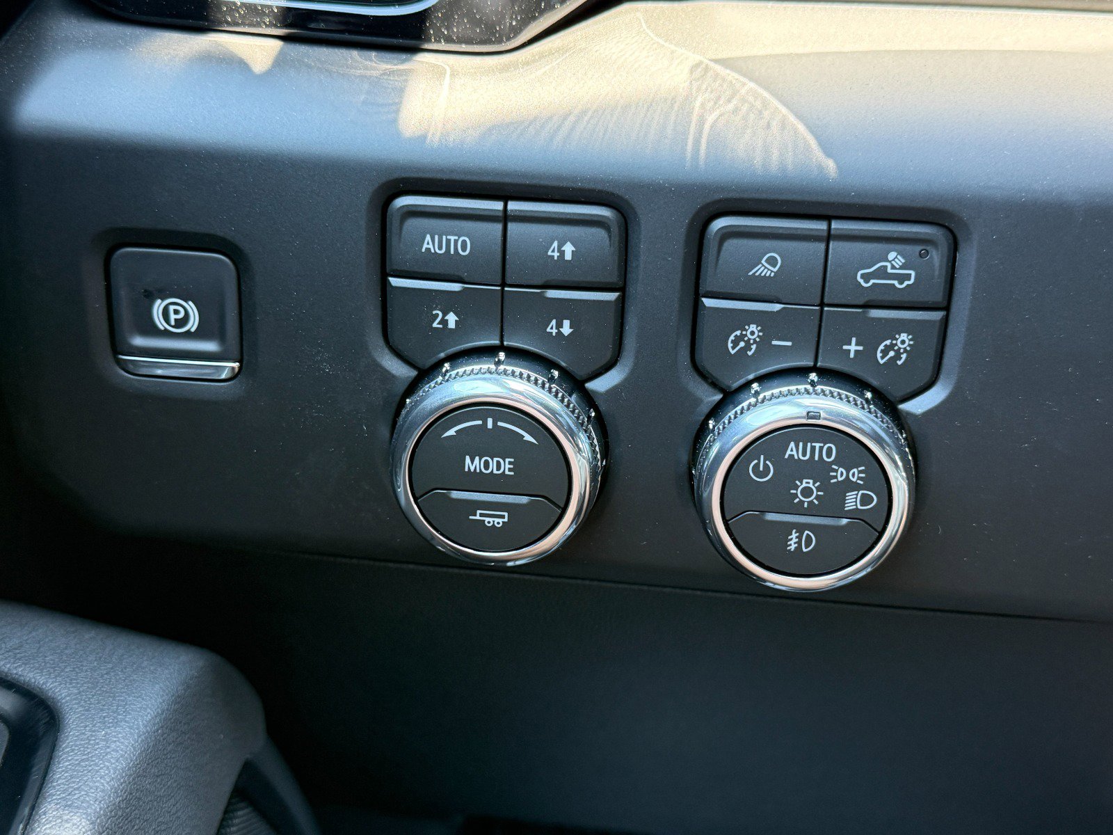 2026 GMC Sierra 2500HD AT4 - Photo 31
