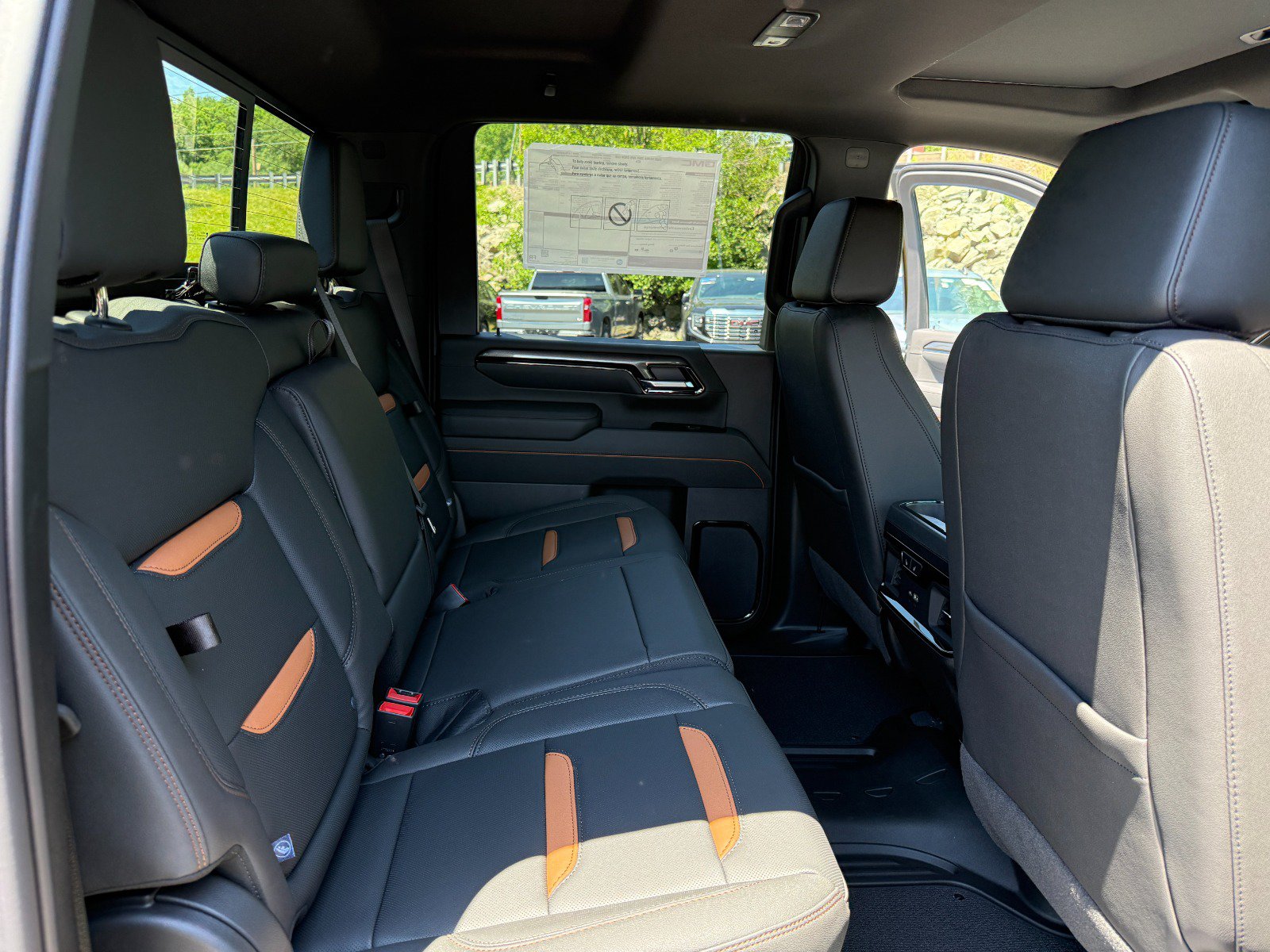 2026 GMC Sierra 2500HD AT4 - Photo 20