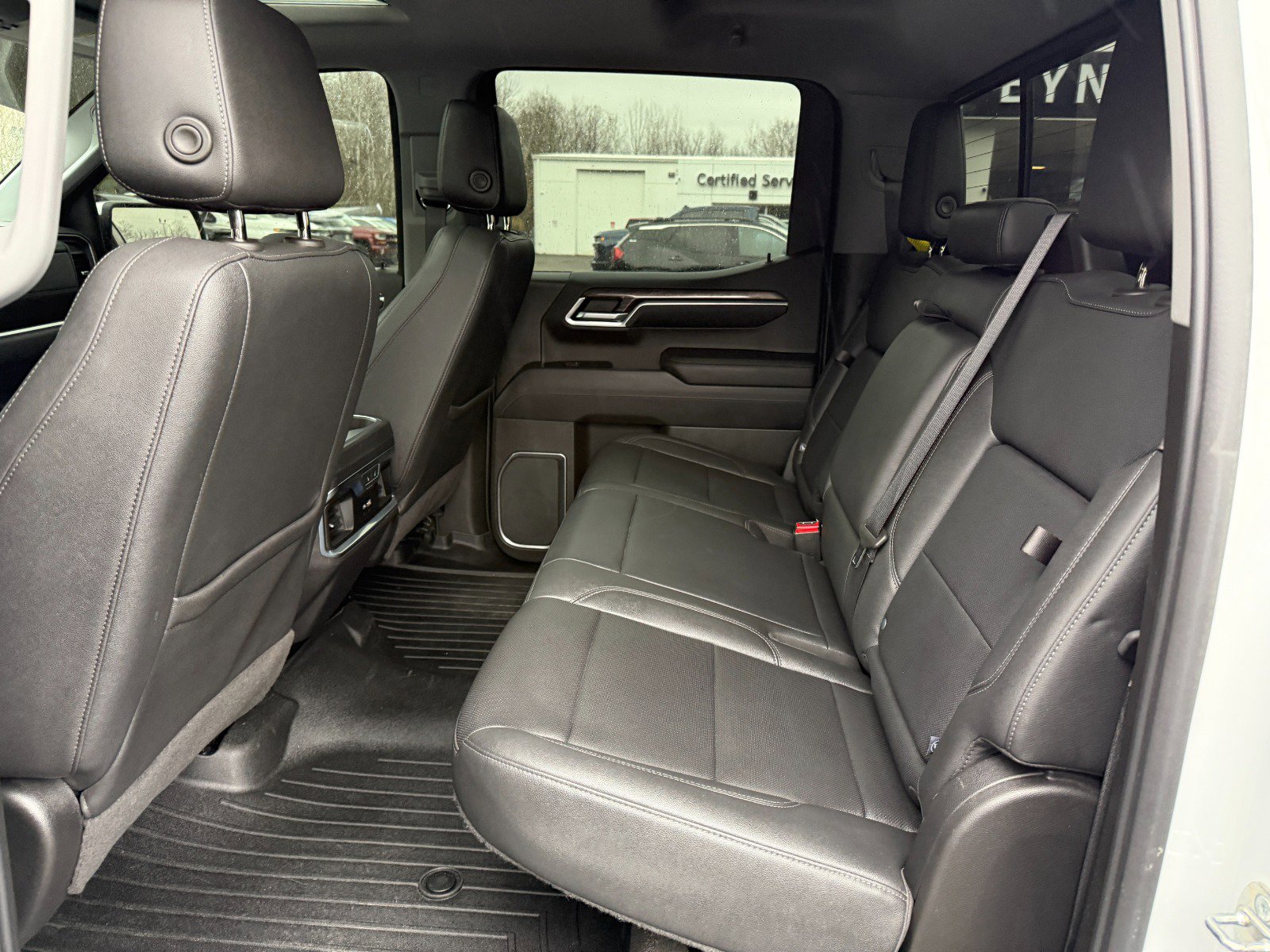 2022 Chevrolet Silverado 1500 LTZ - Photo 16