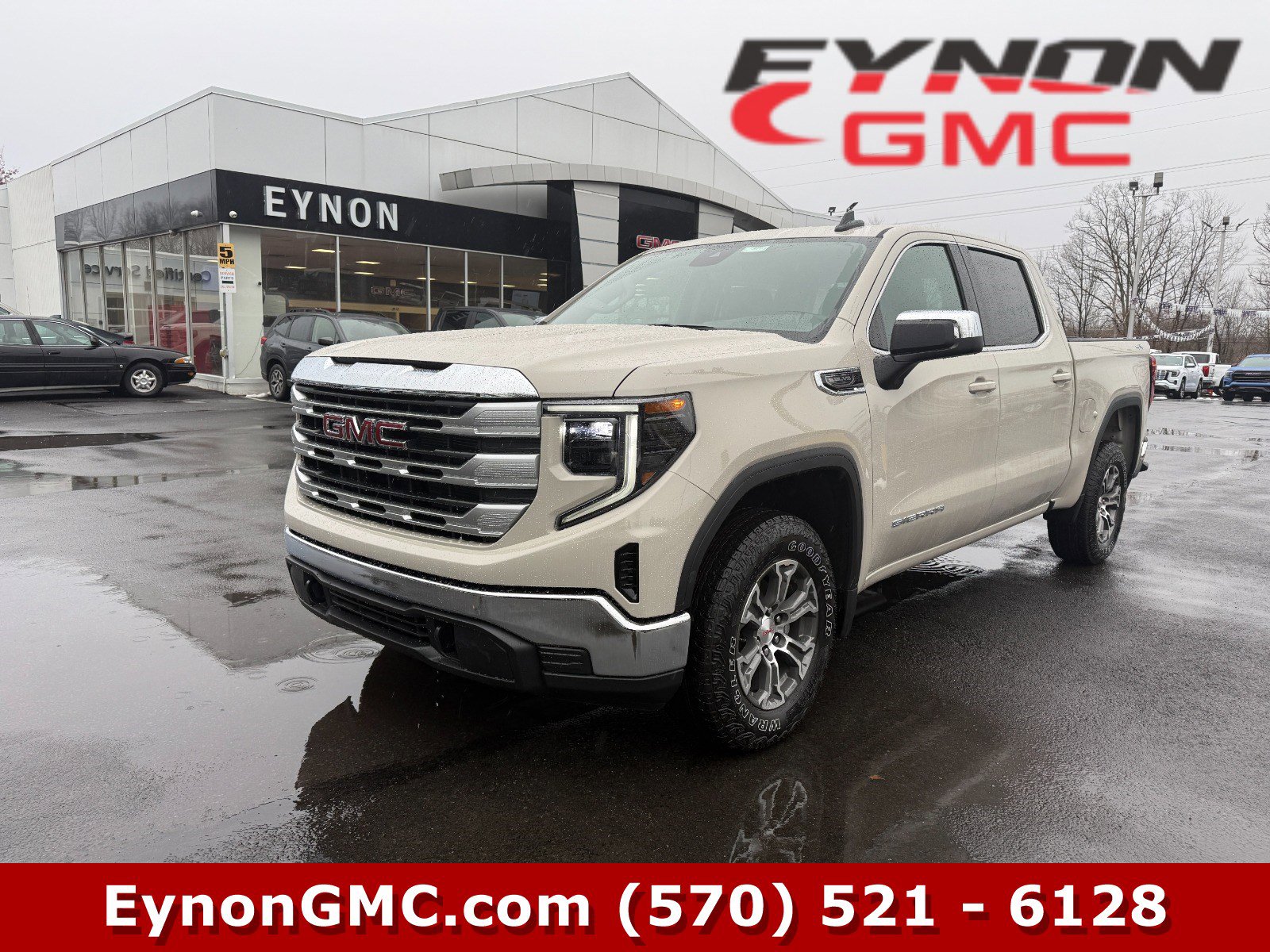 2026 GMC Sierra 1500 SLE's photo