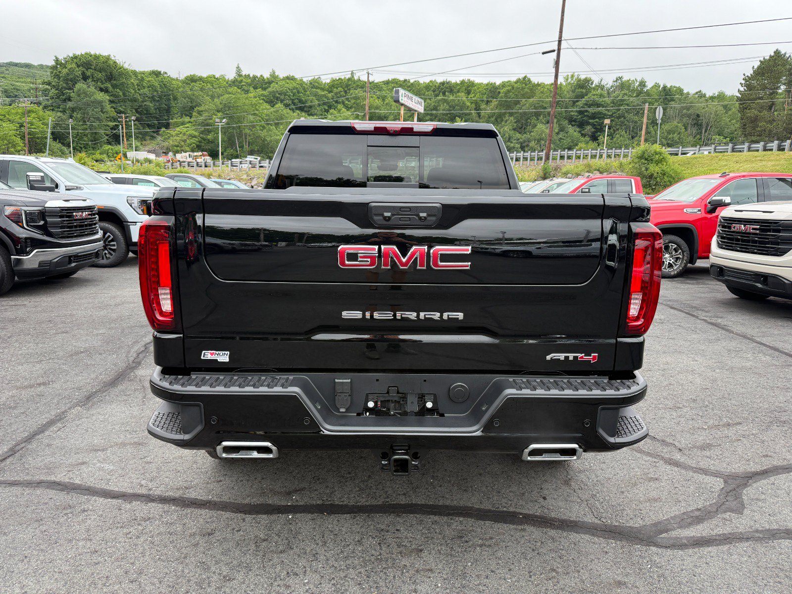 2026 GMC Sierra 1500 AT4 - Photo 4