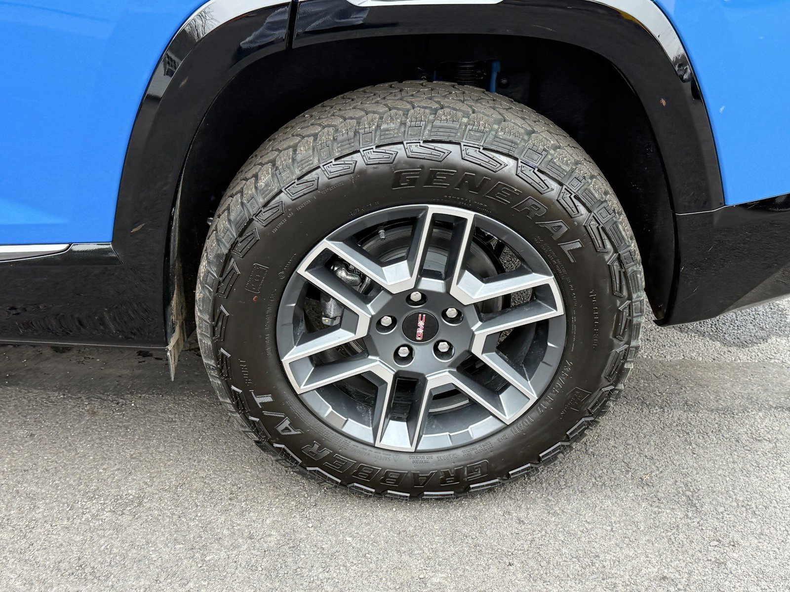 2026 GMC Terrain AT4 - Photo 10