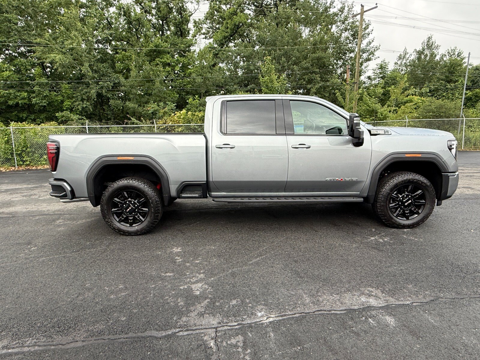 2026 GMC Sierra 2500HD AT4 - Photo 6