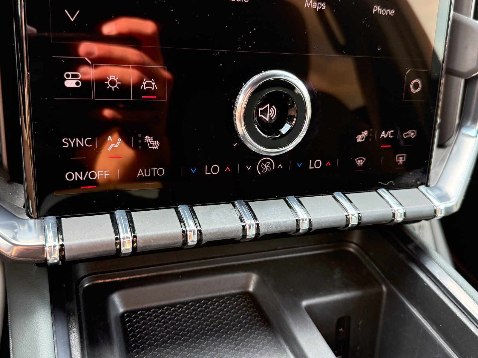 2025 GMC Acadia AT4 - Photo 37