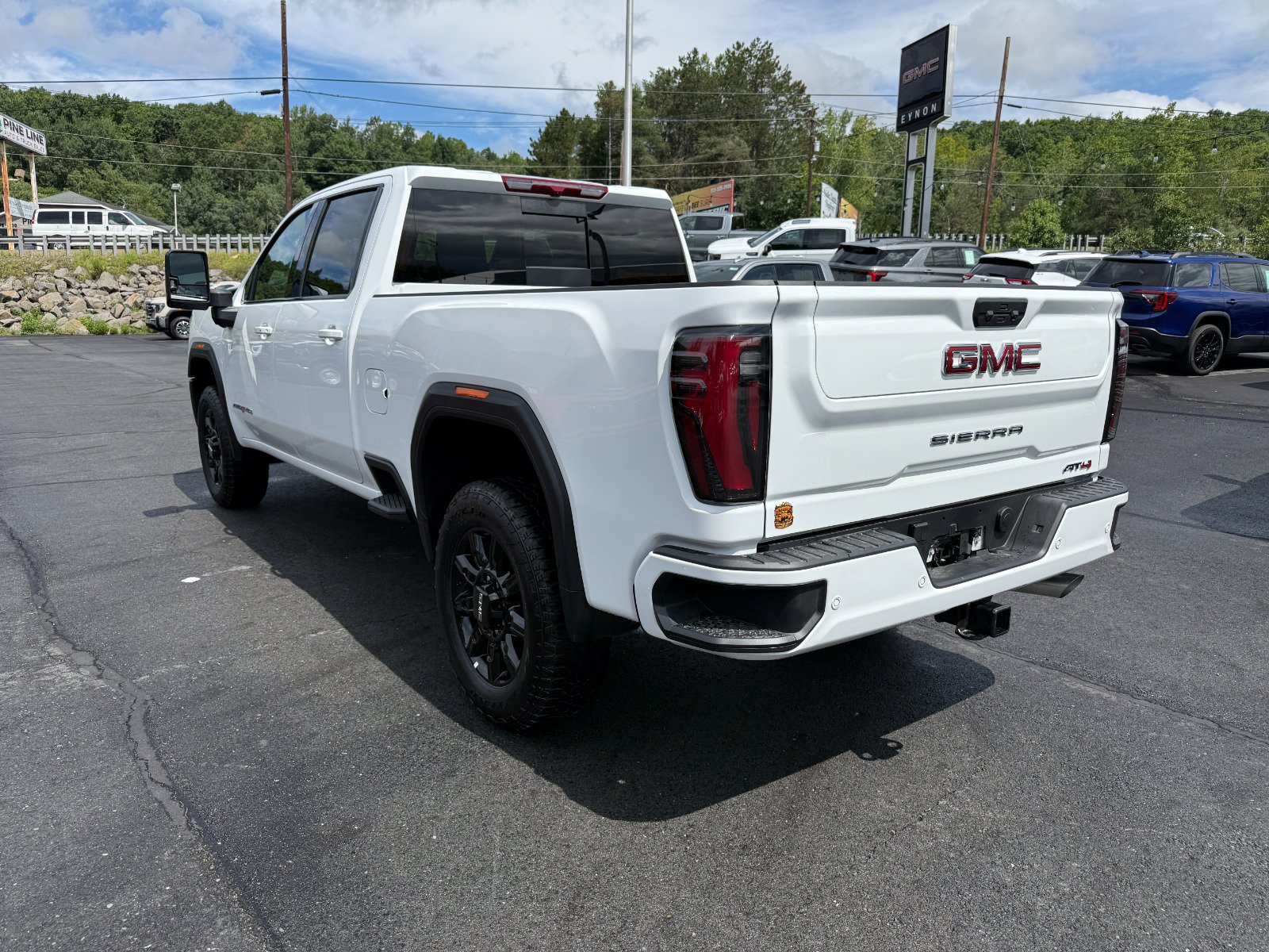 2026 GMC Sierra 2500HD AT4 - Photo 3