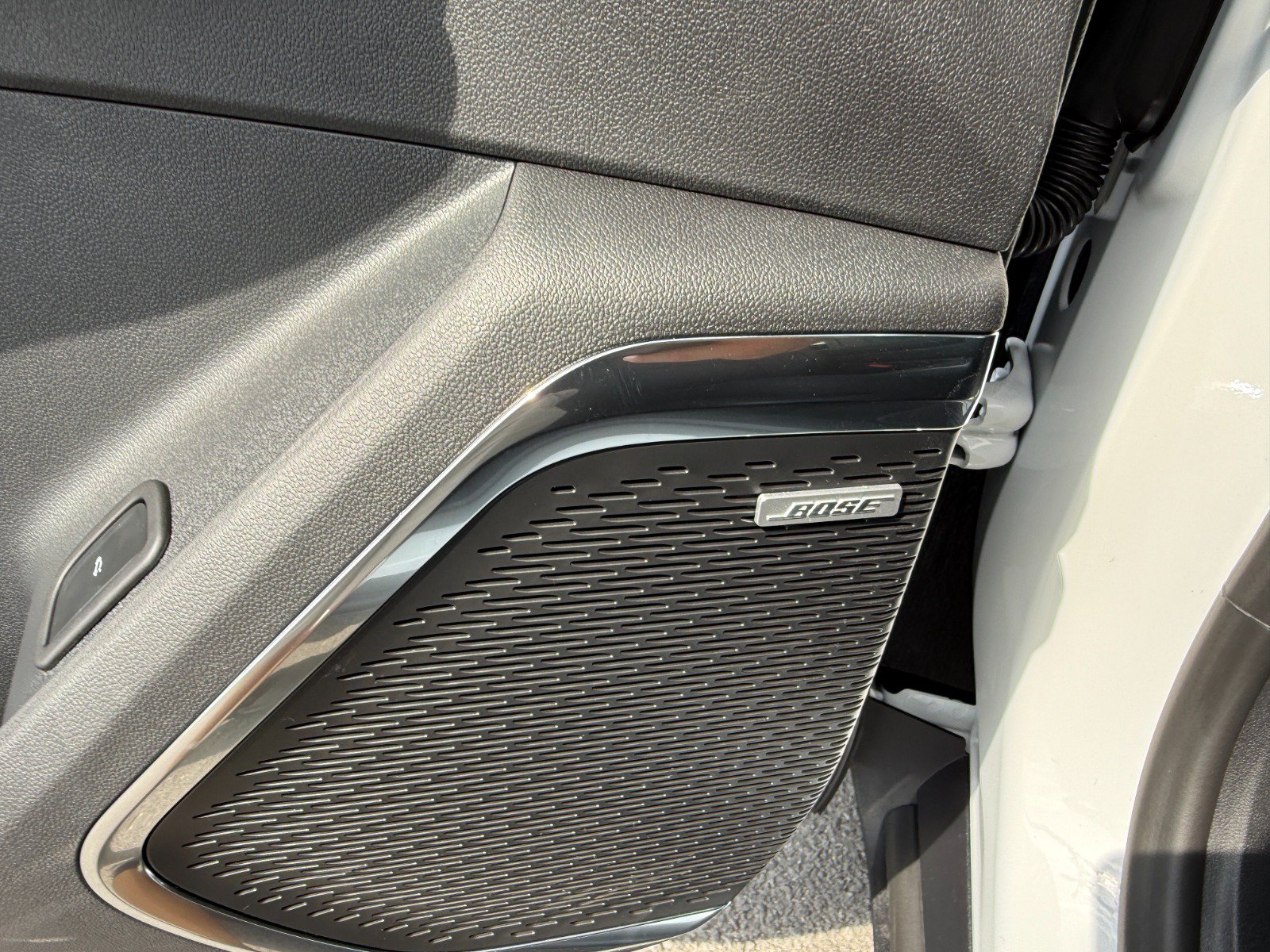 2026 GMC Acadia Elevation - Photo 26