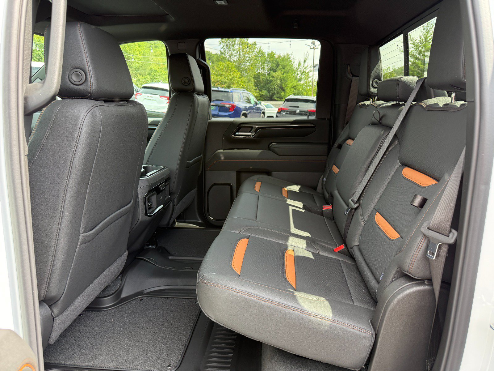2026 GMC Sierra 2500HD AT4 - Photo 16