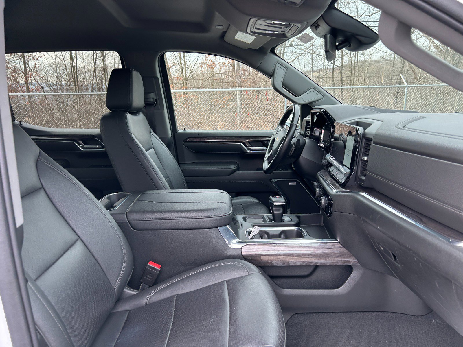2023 Chevrolet Silverado 1500 LTZ - Photo 20