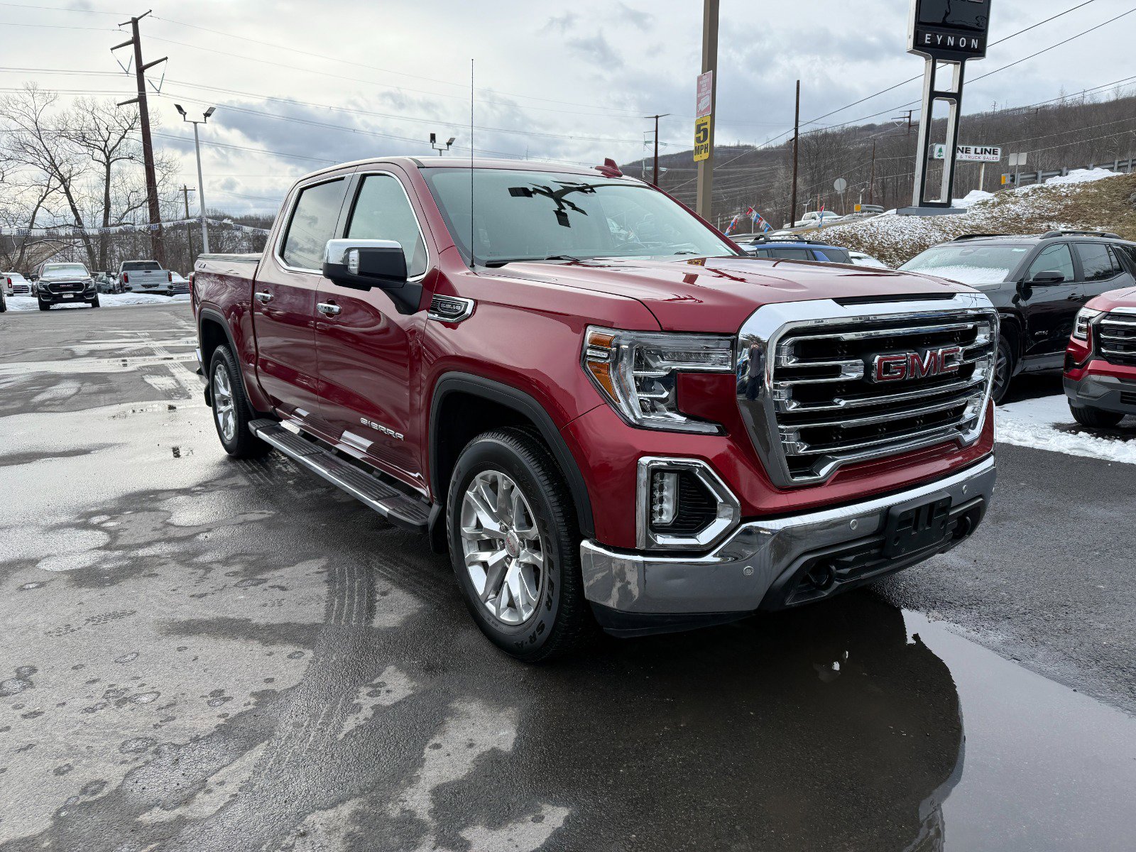 2020 GMC Sierra 1500 SLT - Photo 7