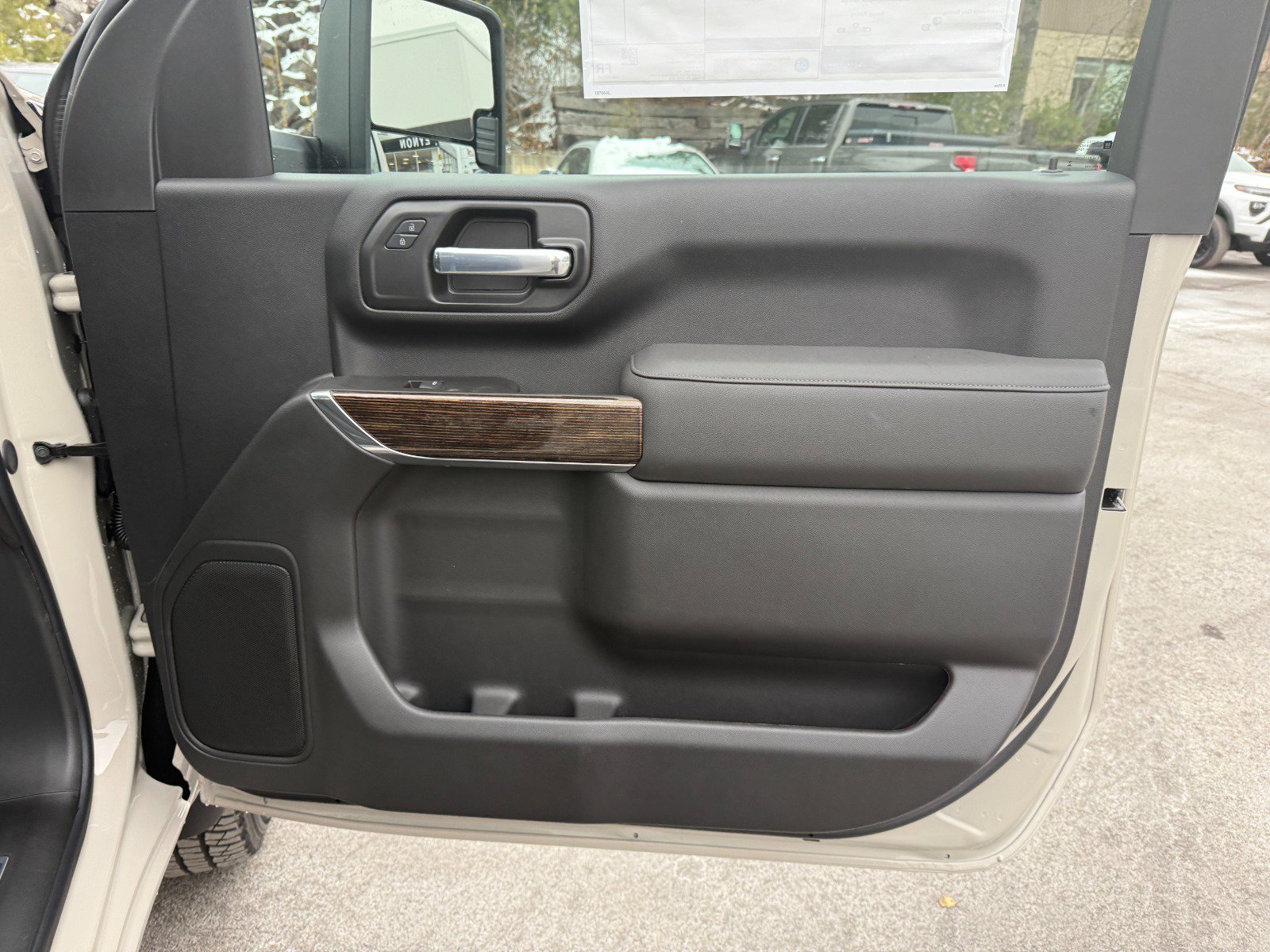 2026 GMC Sierra 3500HD SLE - Photo 18
