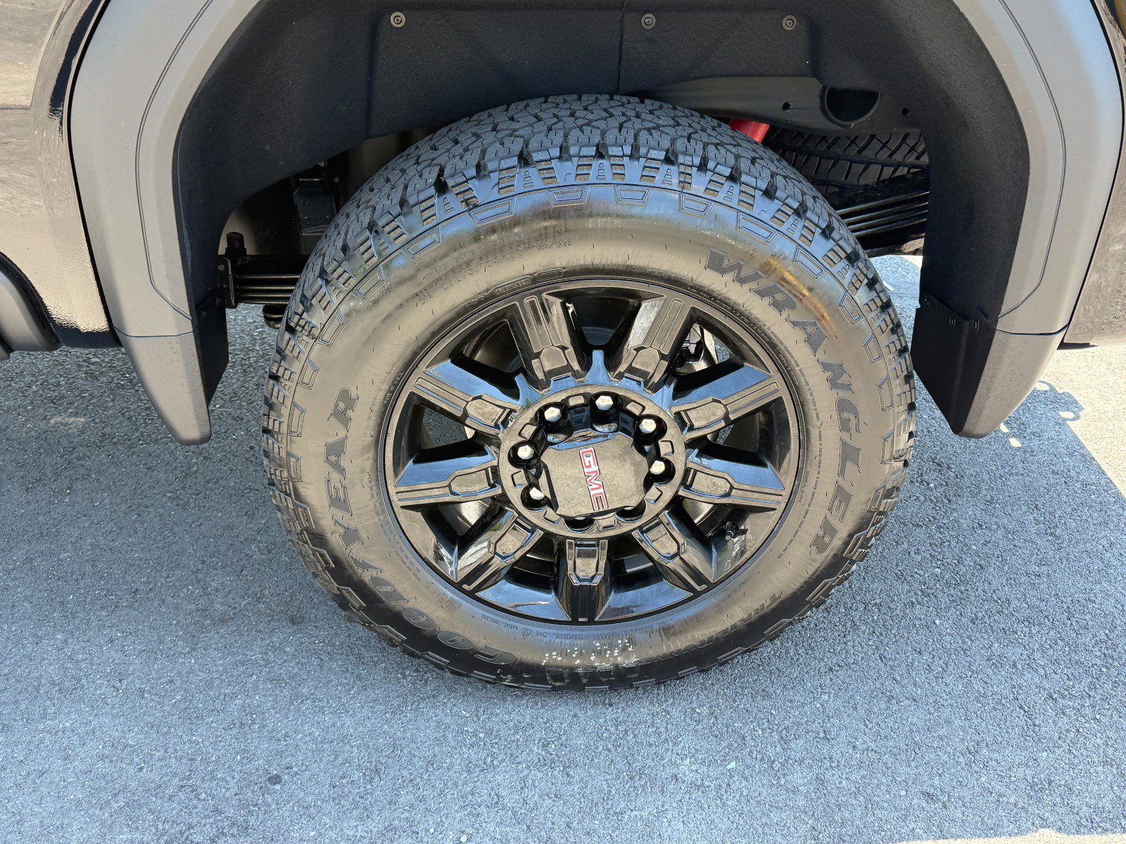 2026 GMC Sierra 2500HD AT4 - Photo 9