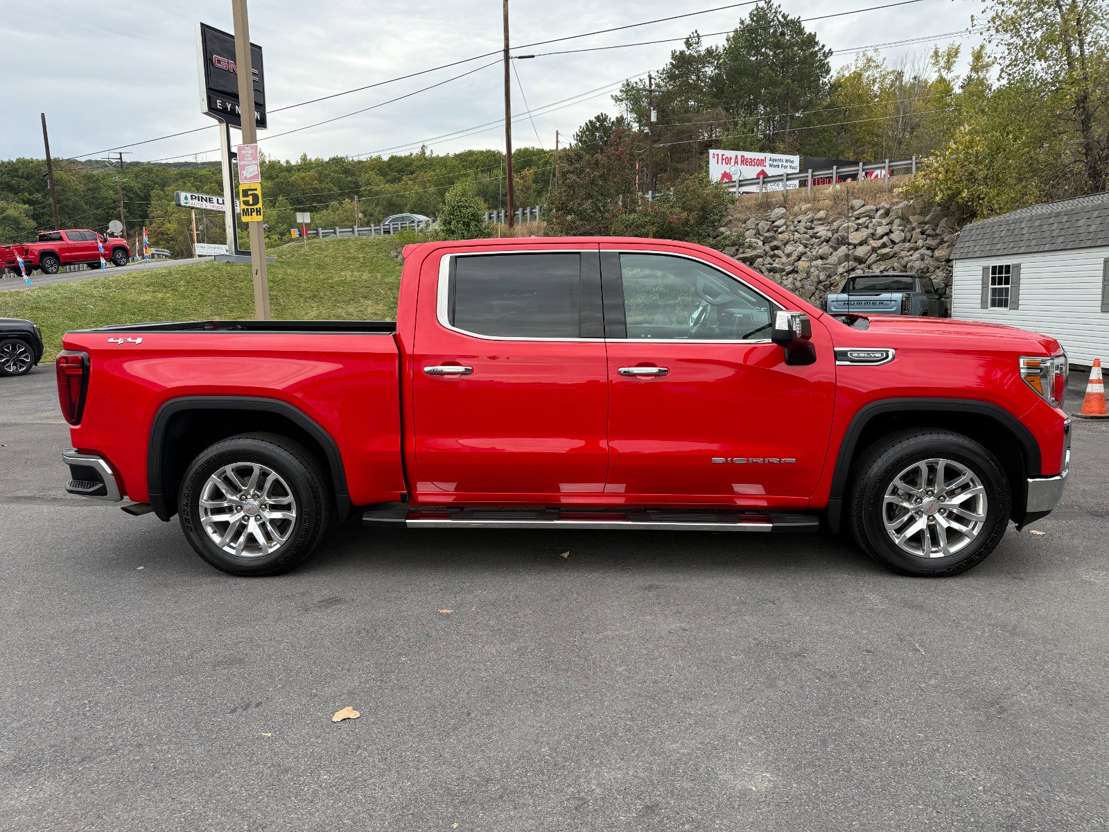 2021 GMC Sierra 1500 SLT - Photo 6