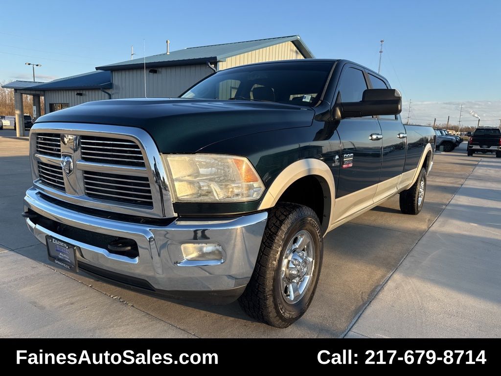 2011 Ram 2500 Laramie photo 3