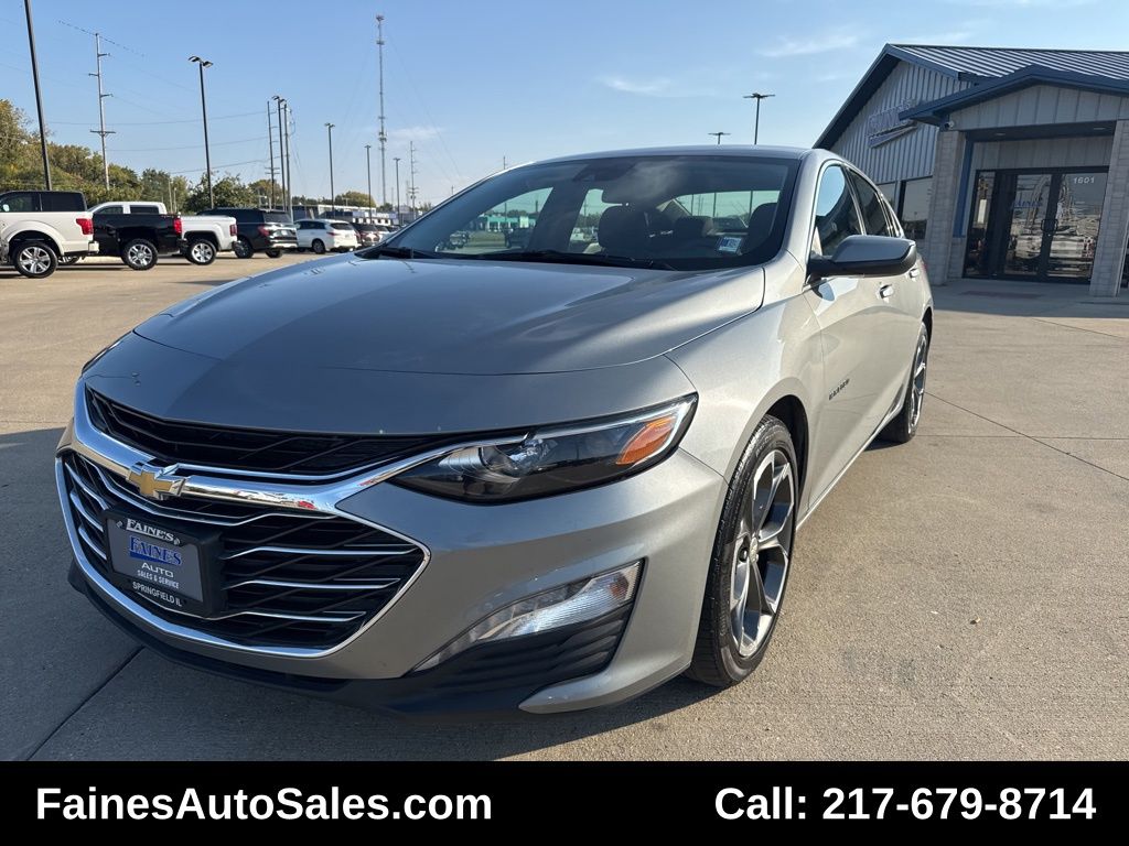 2023 Chevrolet Malibu 1LT photo 2