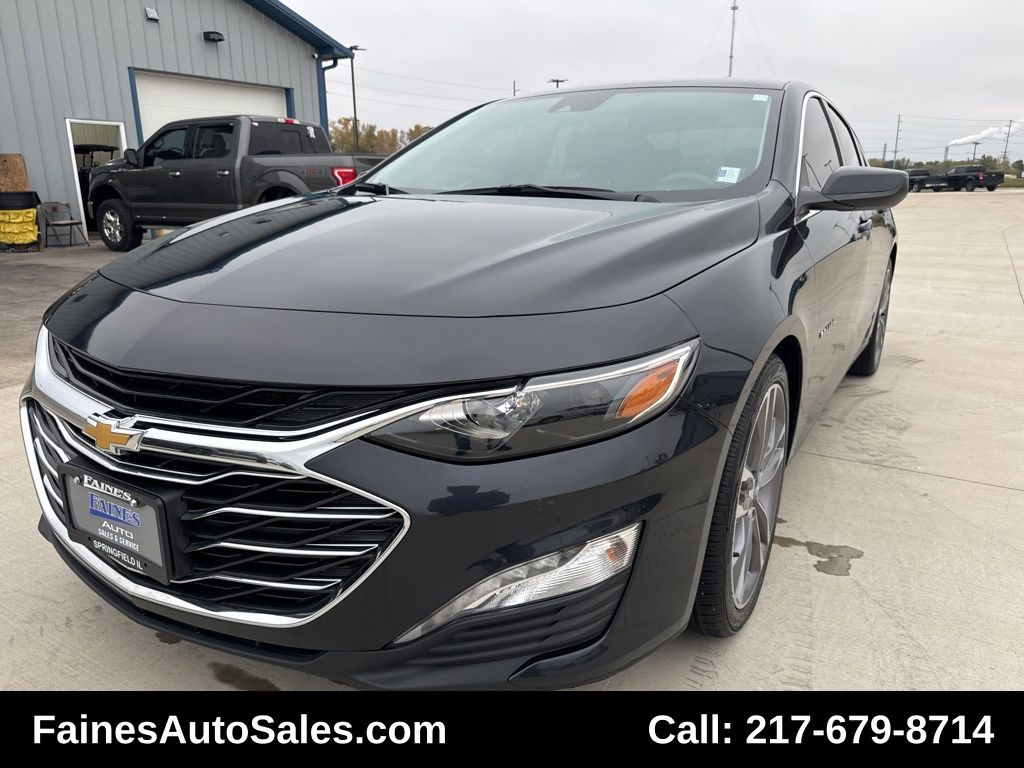 2023 Chevrolet Malibu 1LT photo 2