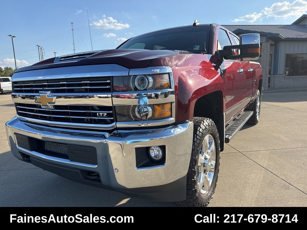 2017 Chevrolet Silverado 2500HD LTZ photo 3