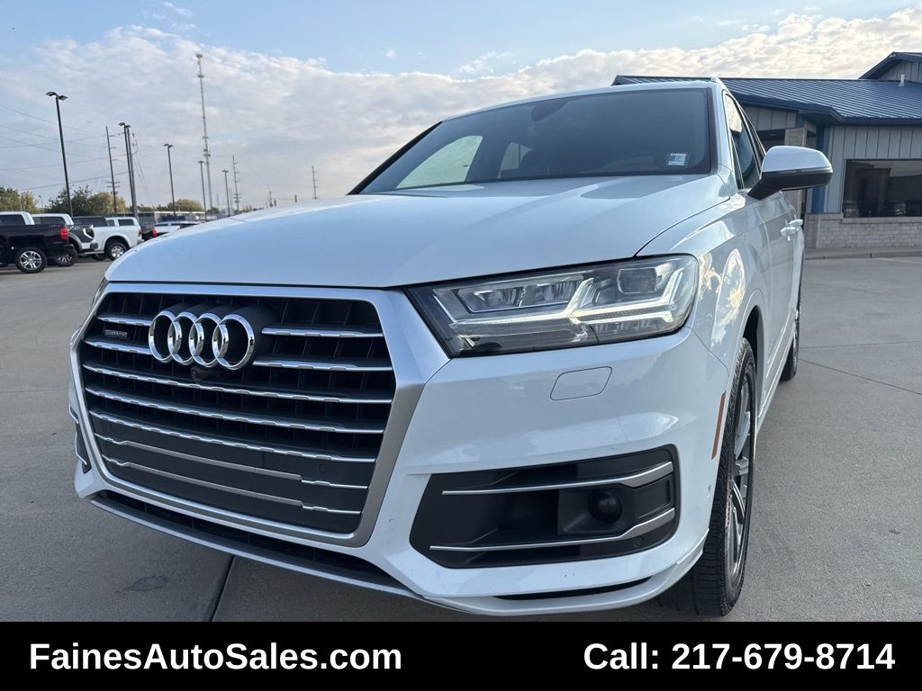2019 Audi Q7 Premium Plus's photo