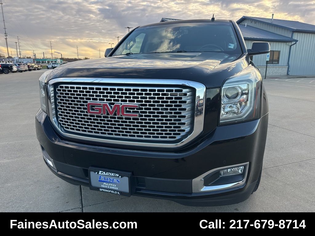 2016 GMC Yukon Denali's photo