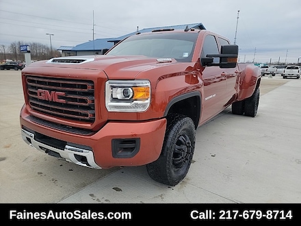 2017 GMC Sierra 3500HD Chassis Base Truck Crew Cab
