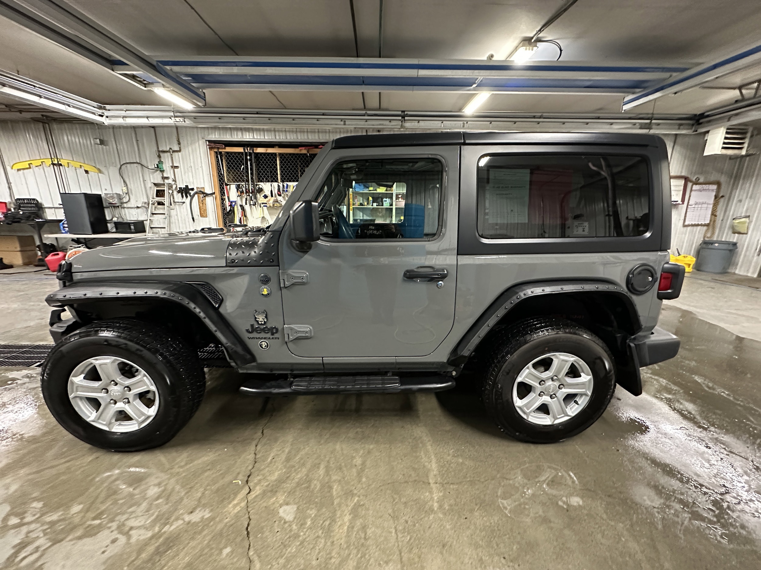 2022 Jeep Wrangler Sport S - Photo 9