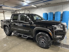2026 Nissan Frontier PRO-4X Crew Cab 4x4 PRO-4X