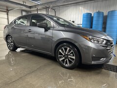 2025 Nissan Versa SV SV CVT