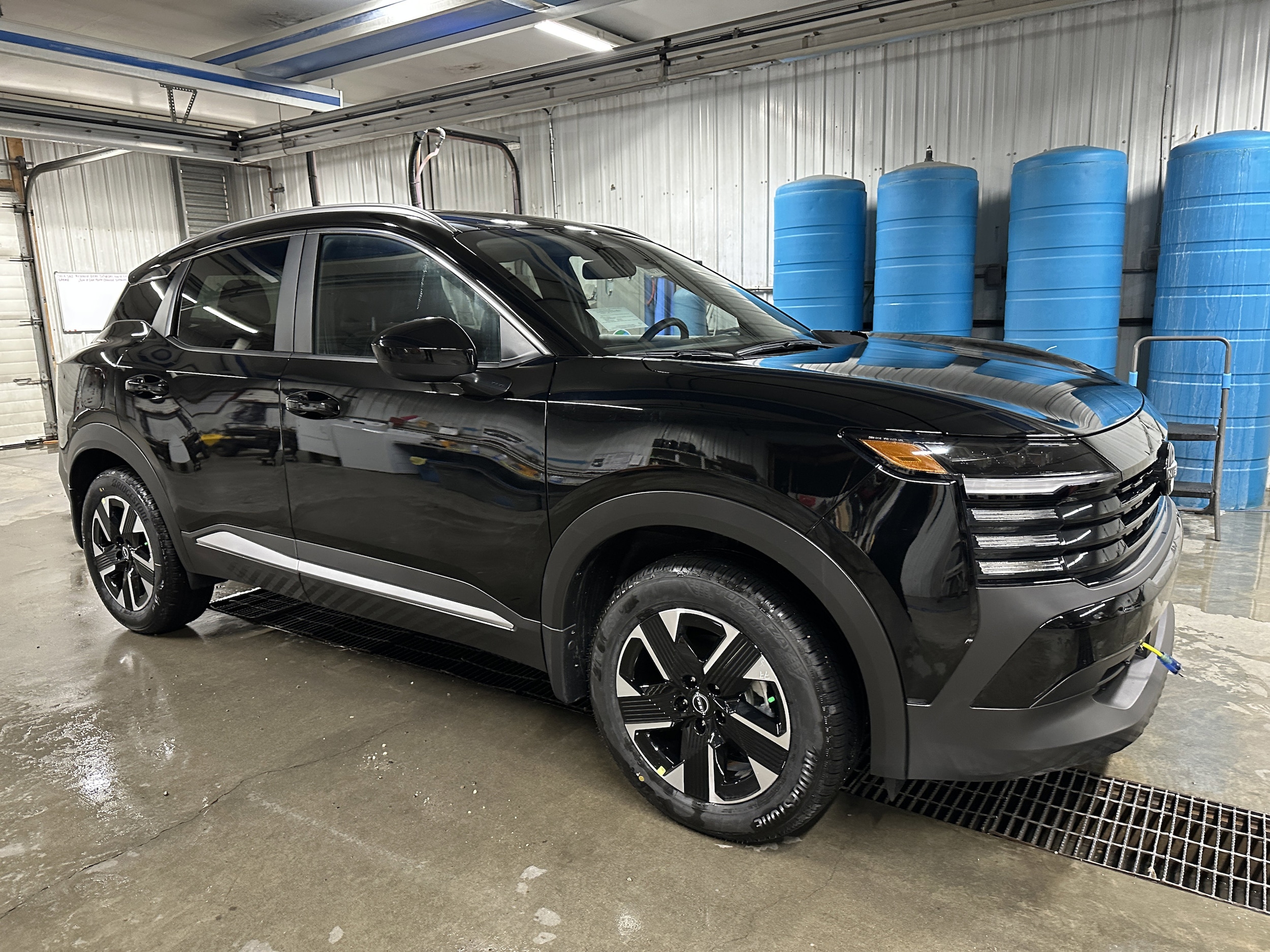 2026 Nissan Kicks SV AWD 