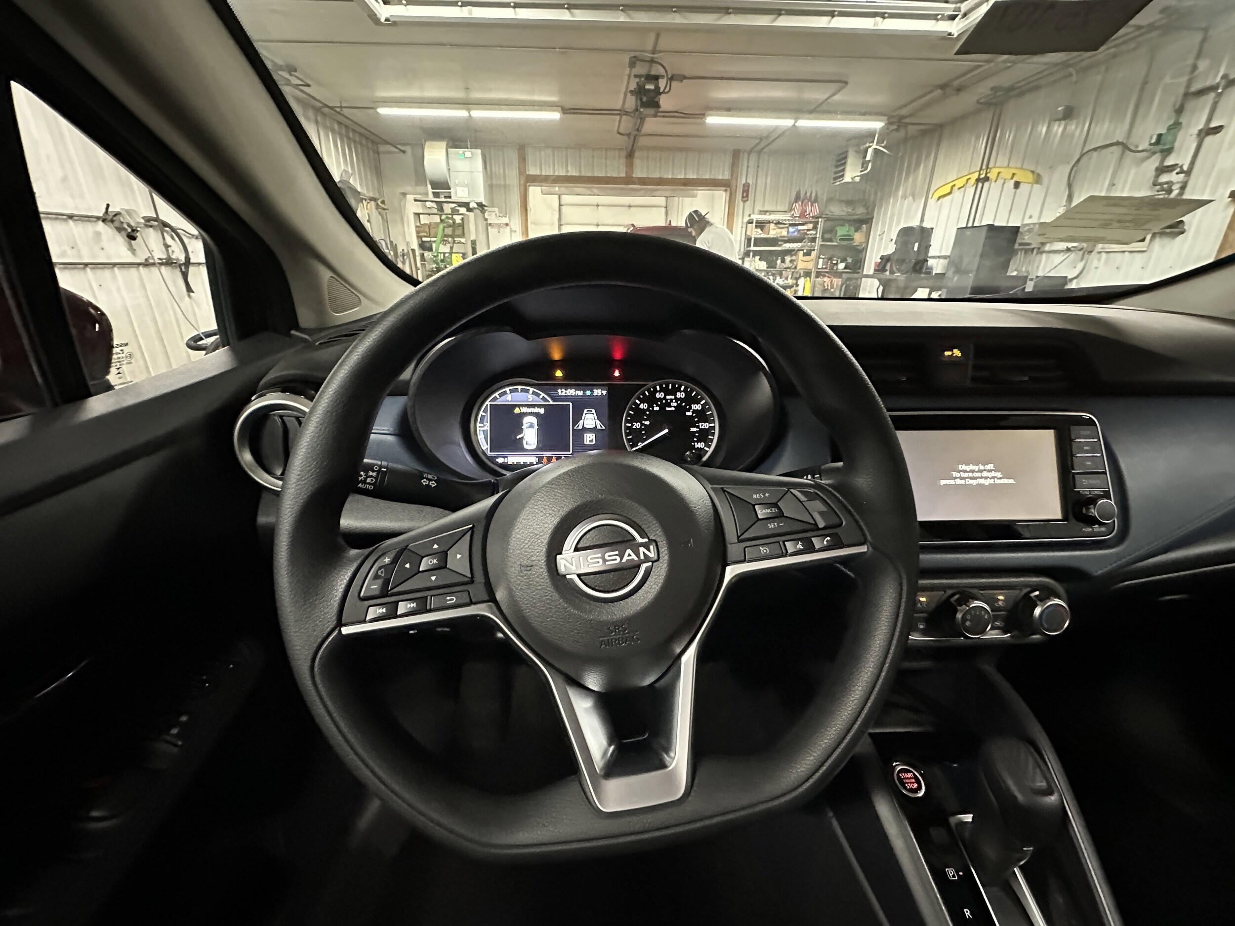 2025 Nissan Versa Sedan SV - Photo 6