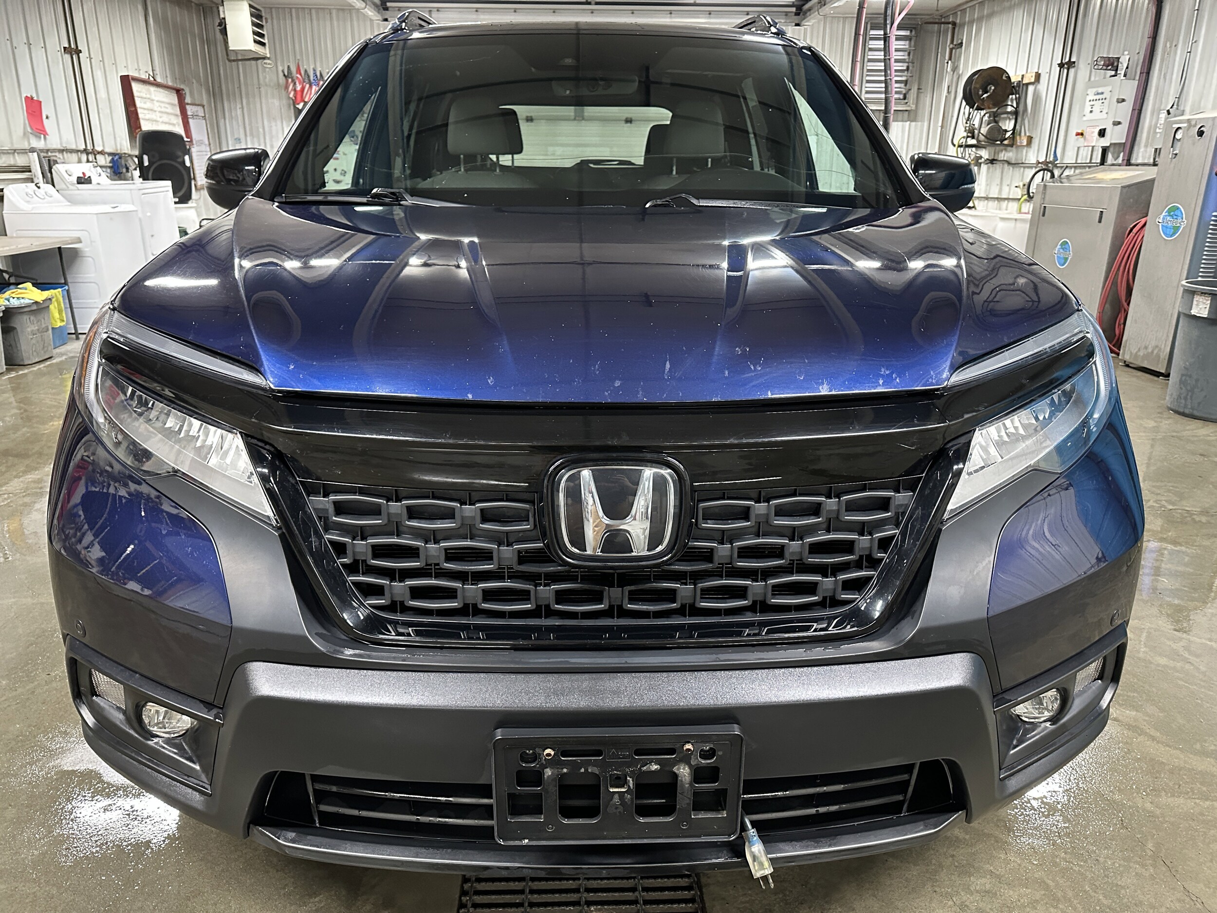 2019 Honda Passport Touring photo 2