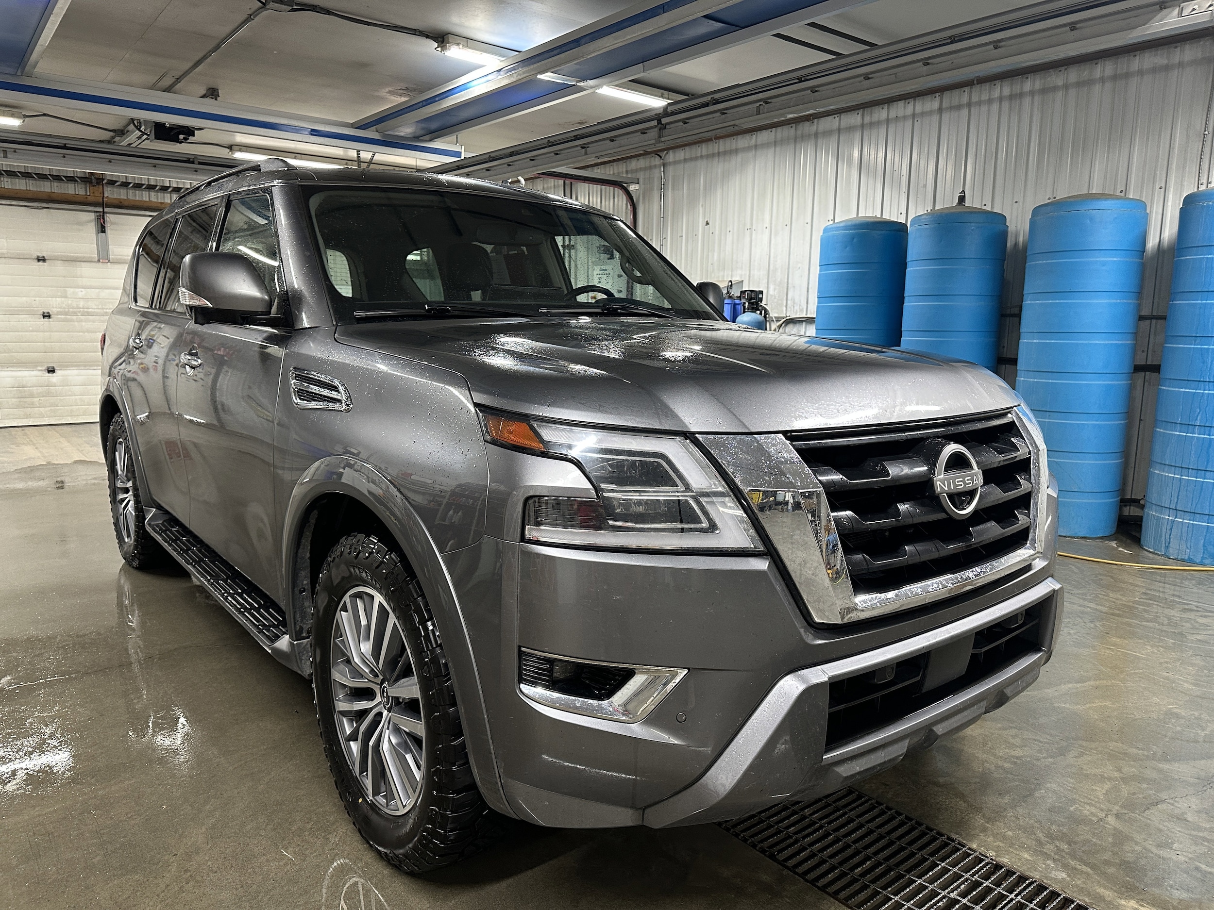 2023 Nissan Armada 4x4 SL 