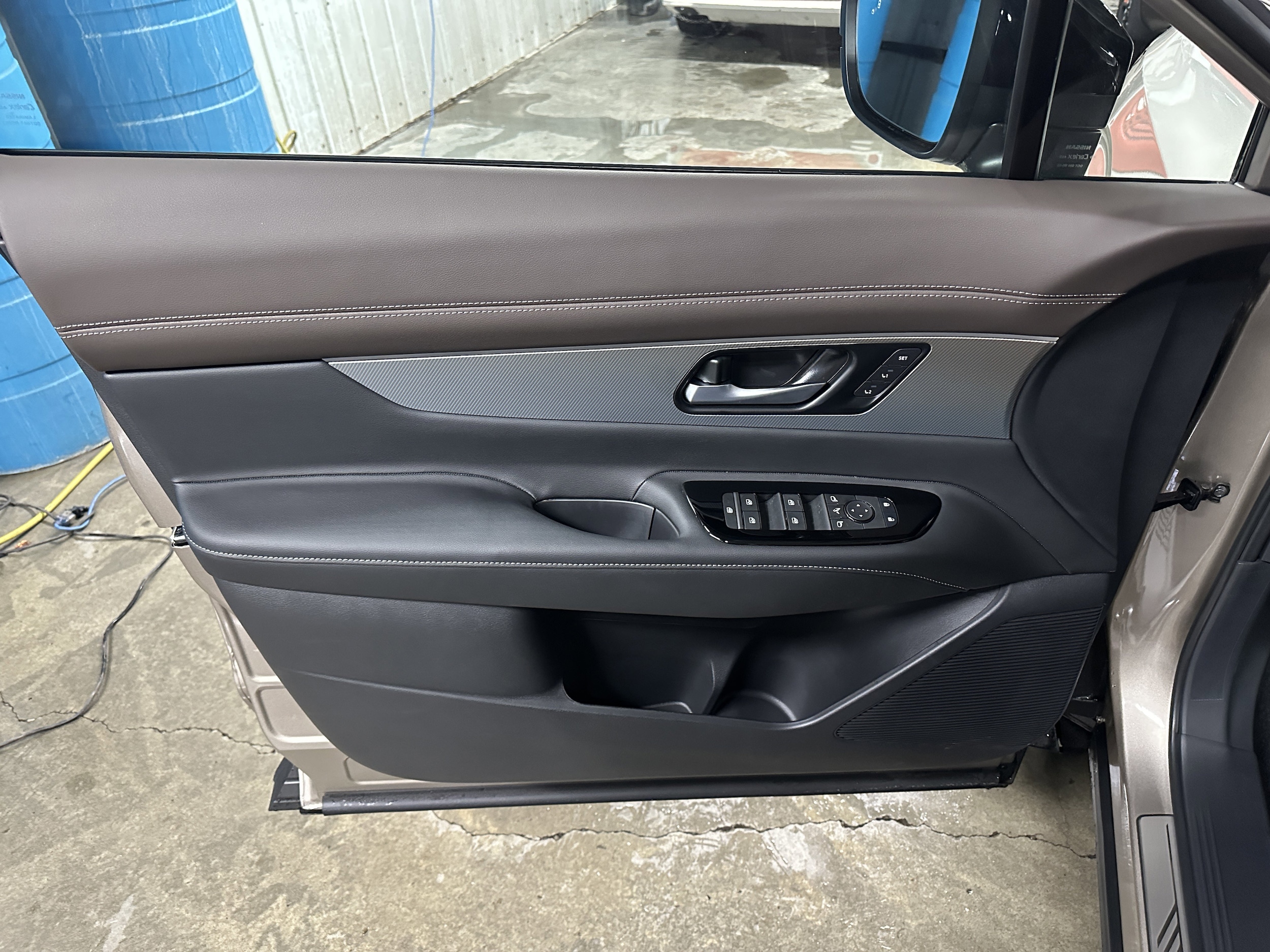2026 Nissan Murano Platinum - Photo 4